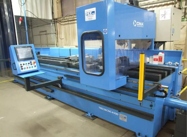 Ausbohr- und Fräsmaschine - vielseitige CNC-Werkzeugmaschine